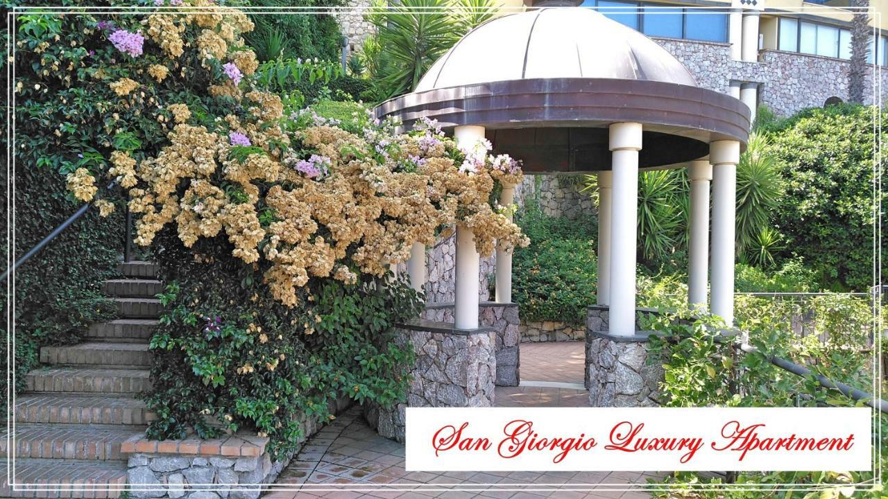 San Giorgio Luxury Apartment Taormina-Panoramic Pool & Parking Space Bagian luar foto